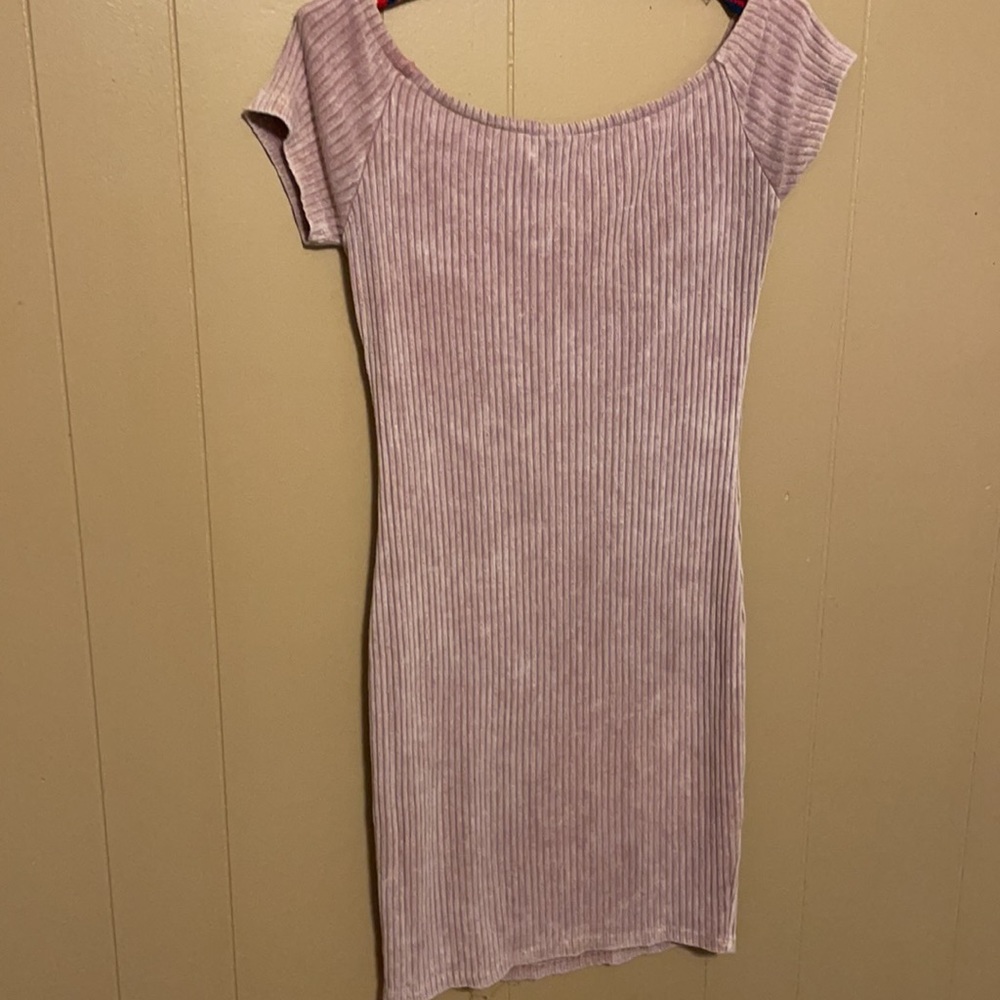 Ribbed Body hugging dress:scoop neck:rose color - Picture 4 of 6